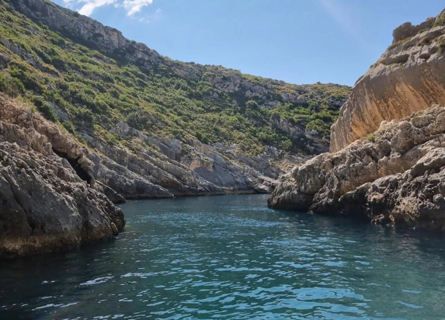 Escape Suites Dhermi