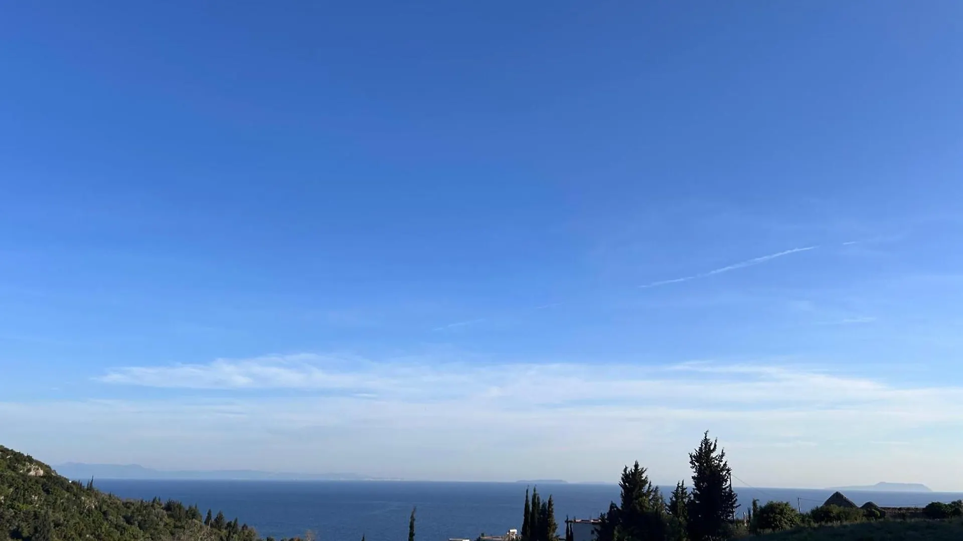 Aparthotel Escape Suites Dhermi