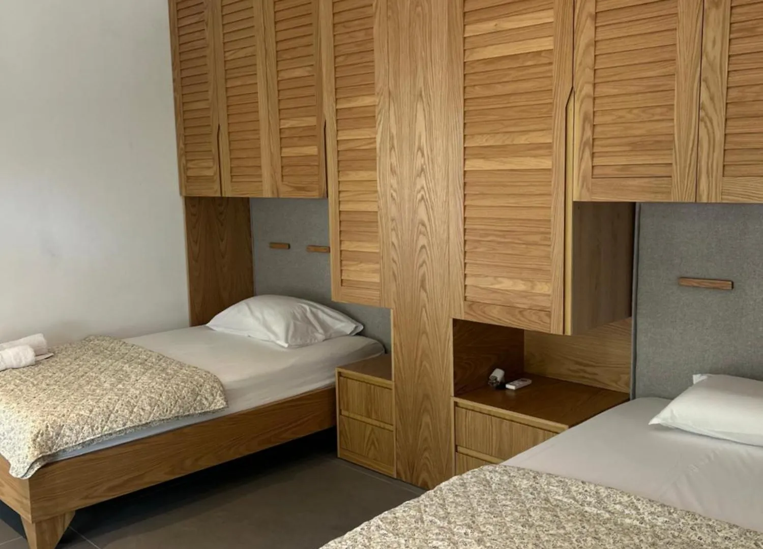 Escape Suites Dhërmi 0*,