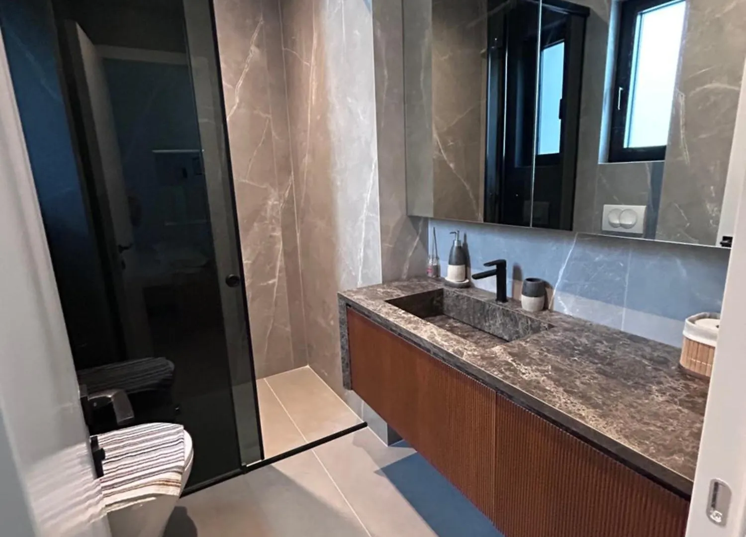 Aparthotel Escape Suites Dhërmi Albánie