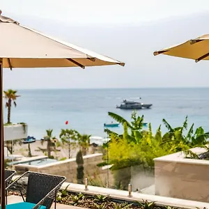 Resort Drymades, Dhermi